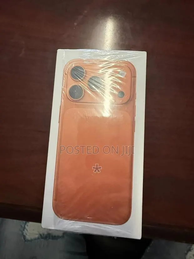 New Apple iPhone 17 Pro Max 256 GB Orange · Photo 1