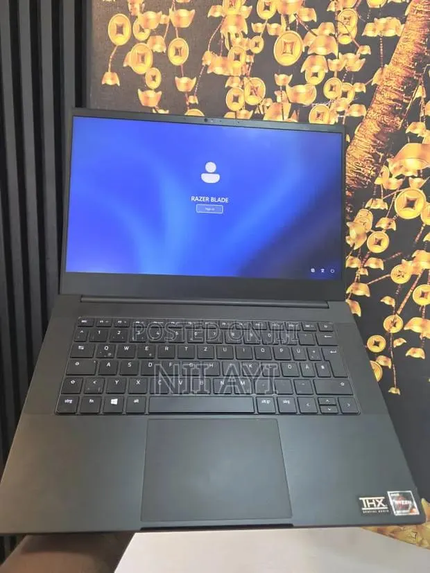 Laptop Razer Blade 16GB AMD Ryzen 9 SSD 1T · Photo 1