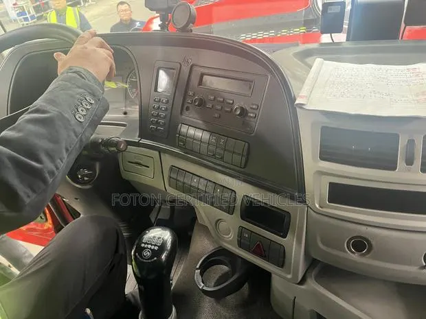 Heavy Truck · Photo 1