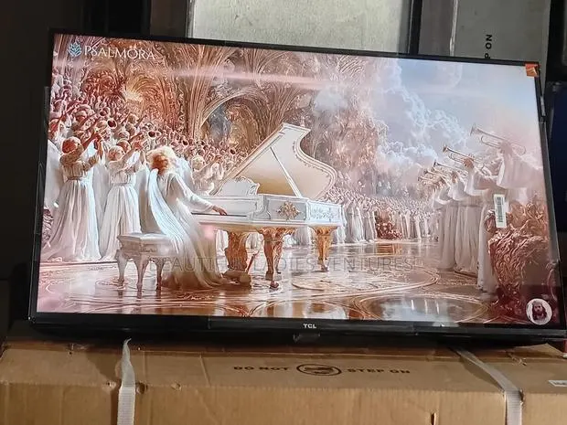 TCL 32-Inch Television for Family Entertainment · Photo 1