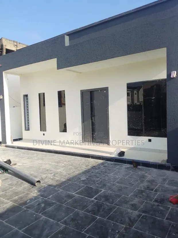 3bdrm House in Manet Area for sale · Photo 1