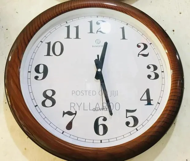 Wall Clock · Photo 1