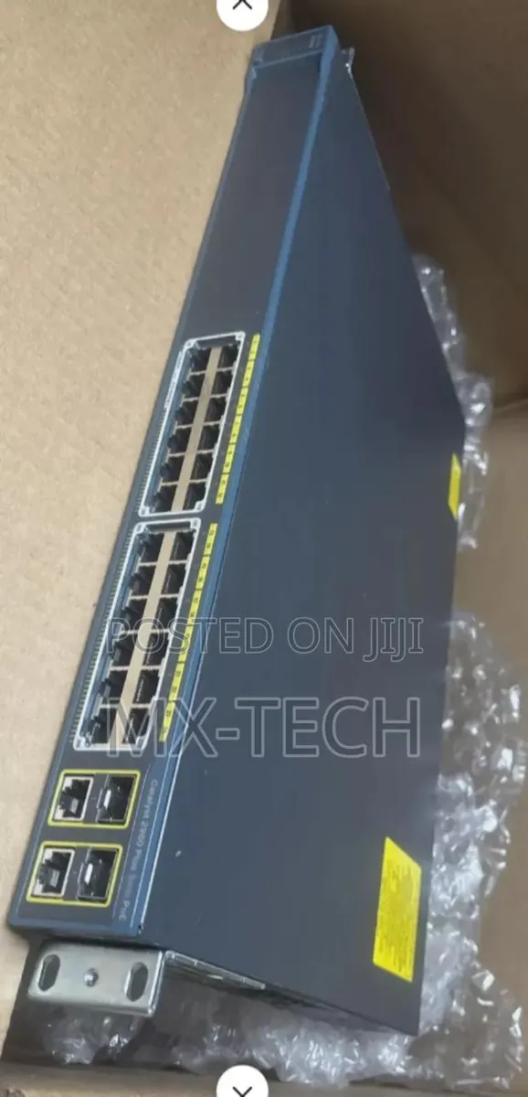 Ws-C2960+24pc-L, Cisco Catalyst 2960 Switch · Photo 1