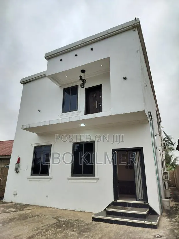 Furnished 4bdrm House in Lake Side Estate for rent · Photo 1