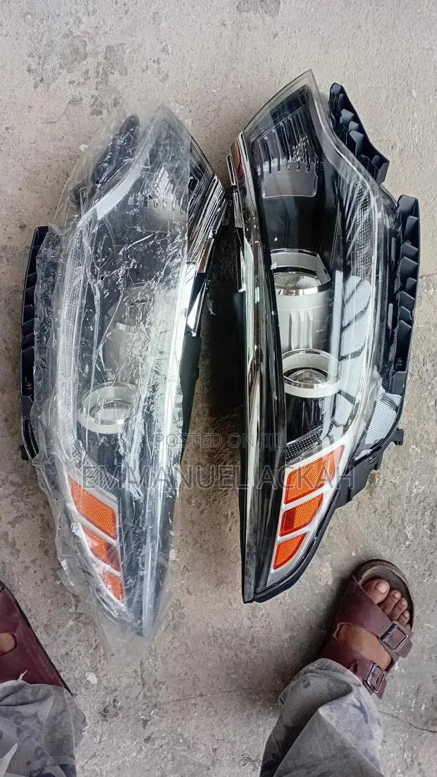 Kia Optima 2016 to 2018 Headlight Led · Photo 1