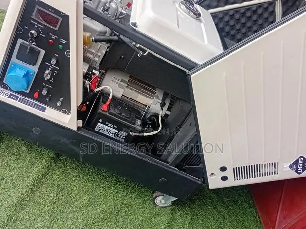 Radiant Uk Model Generator 15kva Diesel Silent 16500w · Photo 1