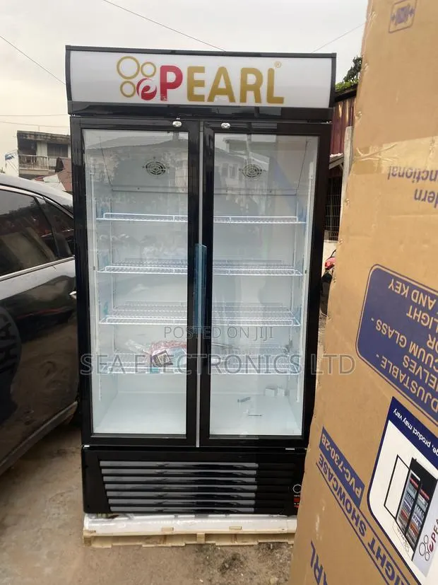 Brand New Pearl 510l Side by Side Display Fridge · Photo 1