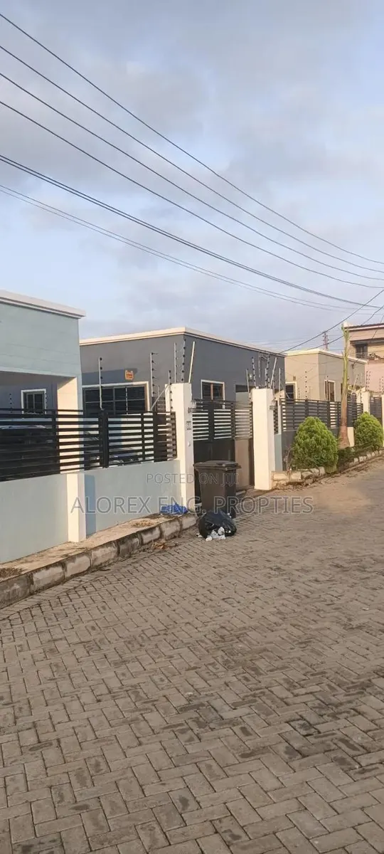 3bdrm House in Abokobi, Pentecost for rent · Photo 1
