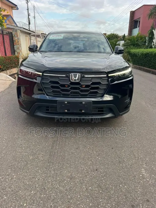 Honda HR-V 2024 Black · Photo 2