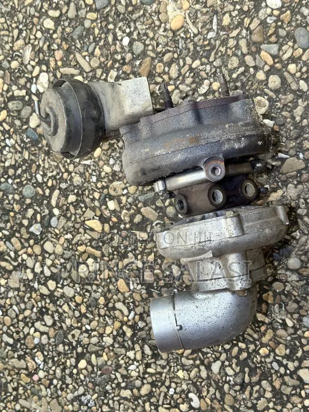Toyota Diesel Turbocharger · Photo 1