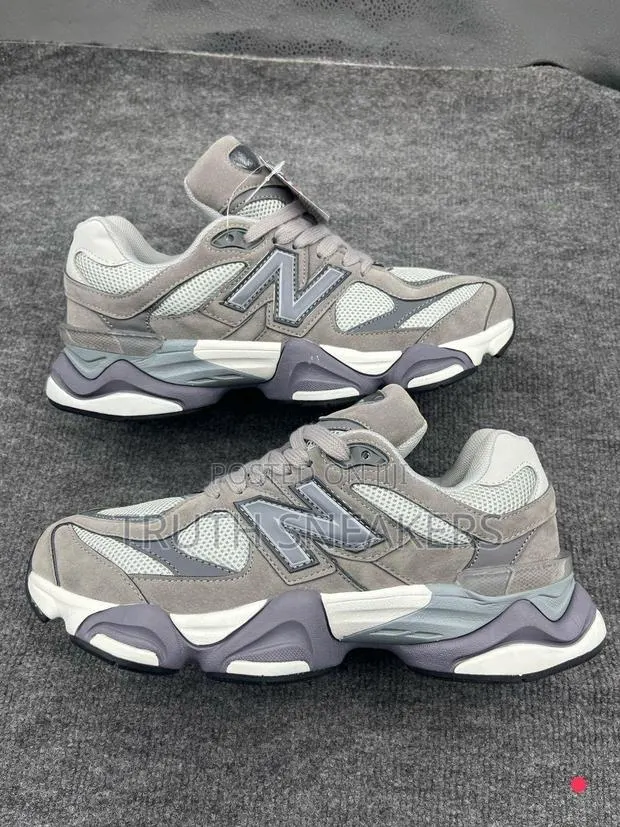 New Balance · Photo 1
