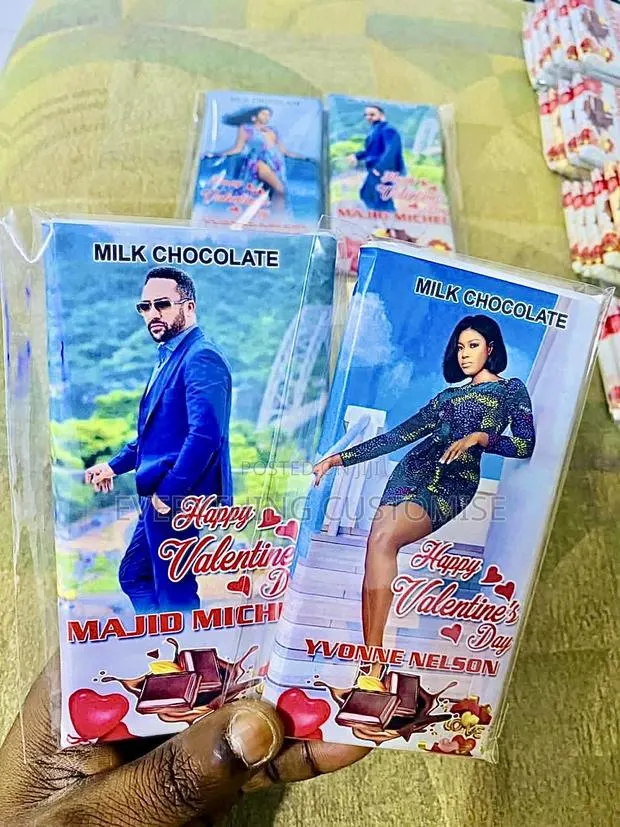 Valentines Customized Chocolate · Photo 1