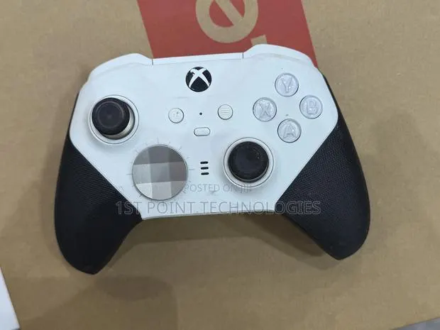 Xbox Eilte Series Controller · Photo 1