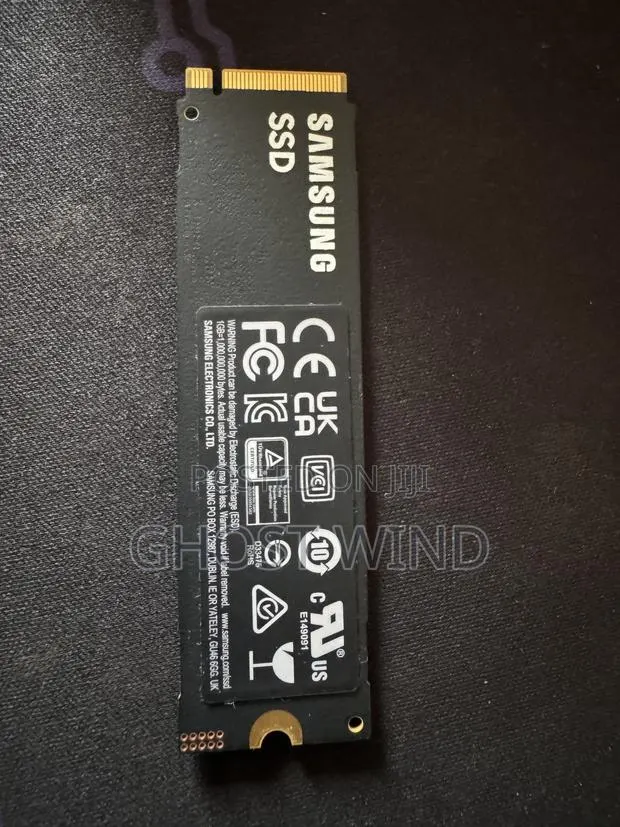 Samsung 990 Pro SSD · Photo 1
