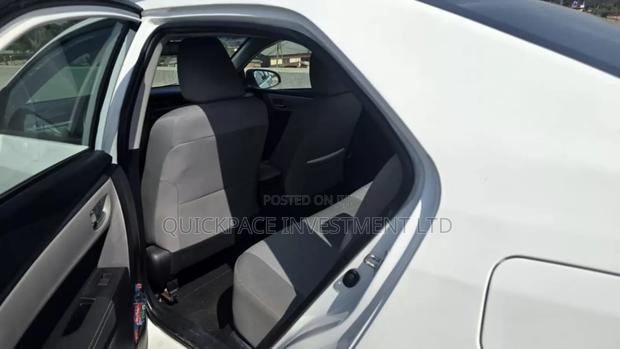 Toyota Corolla for Rent · Photo 5