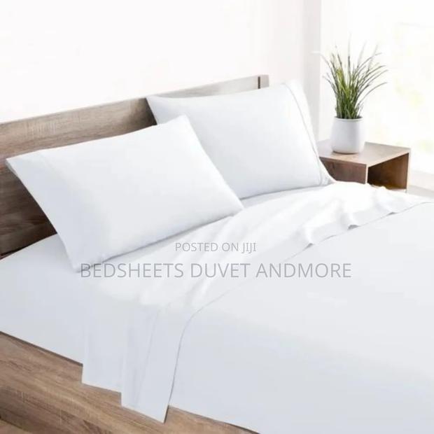 White Bedding Set for Hotels · Photo 1