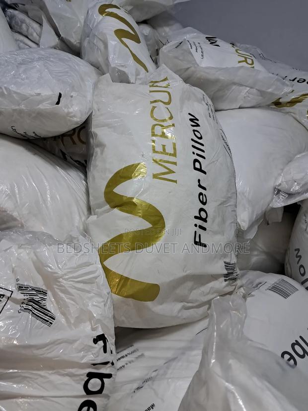 Mercury Fibre Pillows · Photo 1