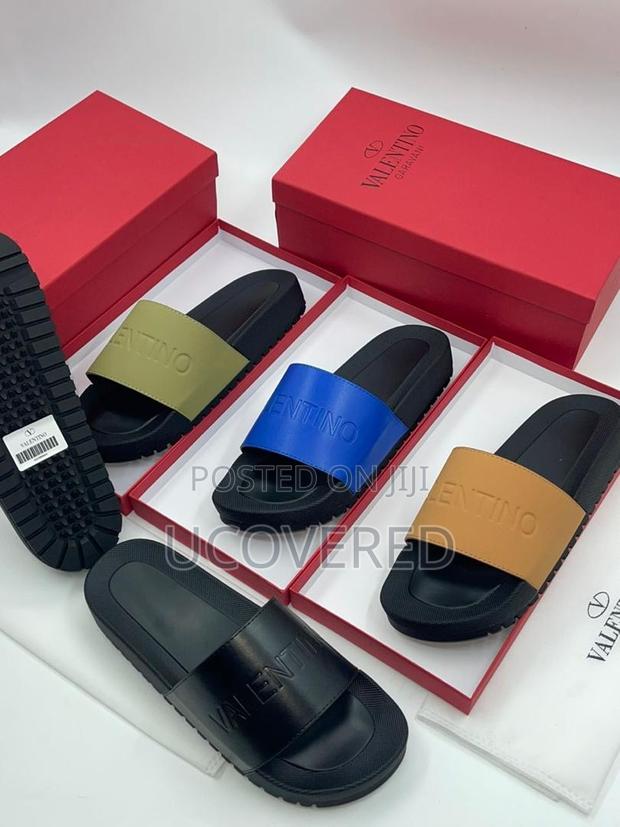 Valentino Unisex Slides/Slippers · Photo 1