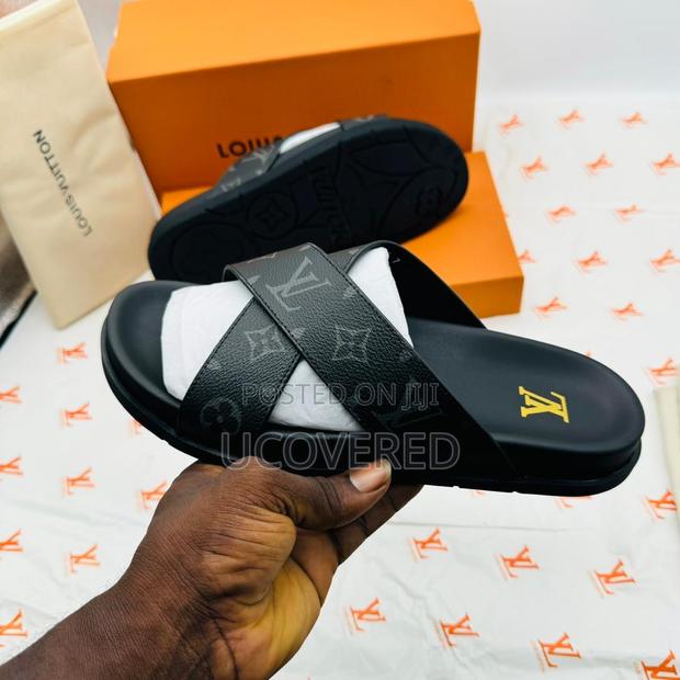Louis Vuitton Real Leather Slippers · Photo 7