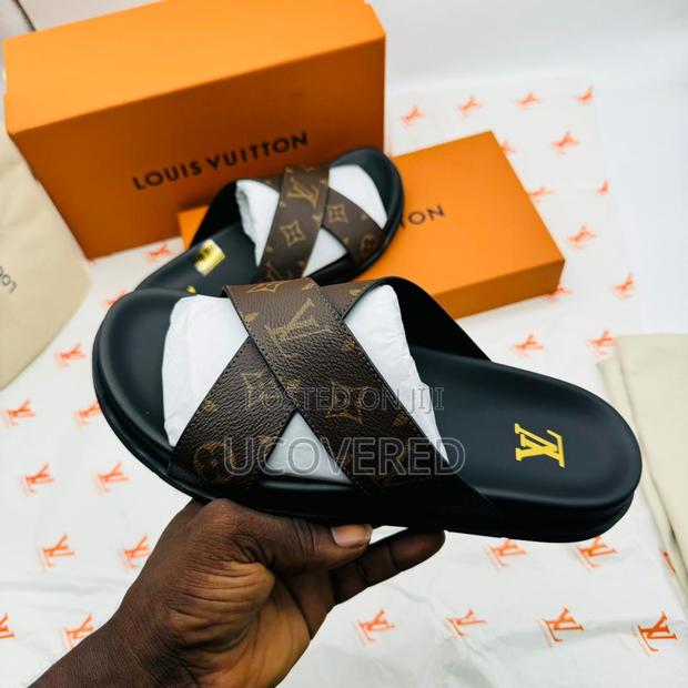 Louis Vuitton Real Leather Slippers · Photo 6