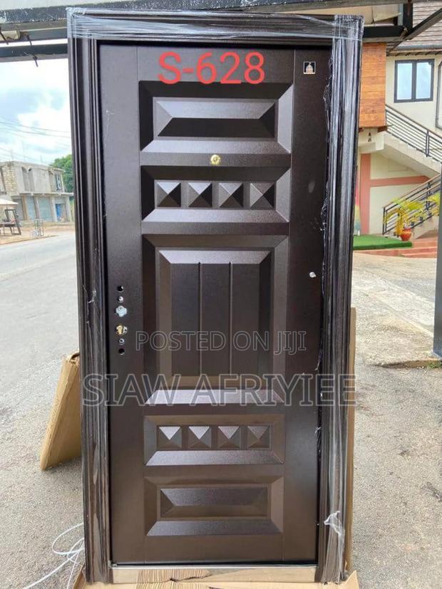 Italian Security for Outside Use. Come for Your Own · Photo 1