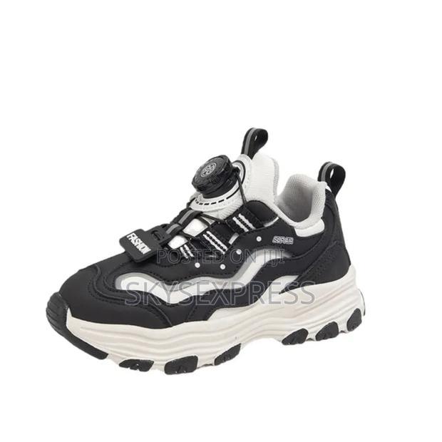 High Quality Spring Shoes for Boys and Girls · Photo 1