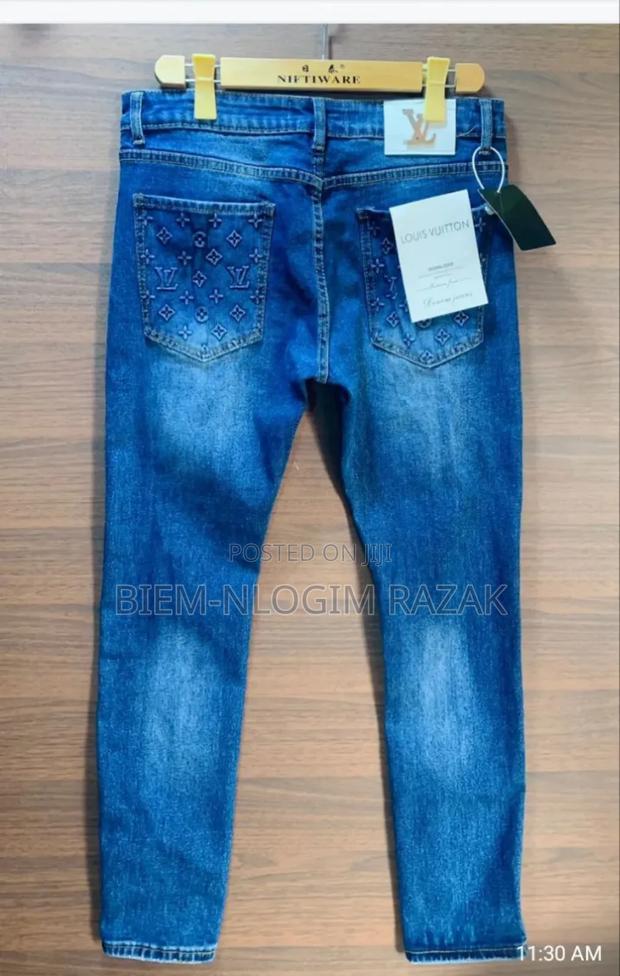 High Quality Stock Jeans Available in Stock · Photo 3