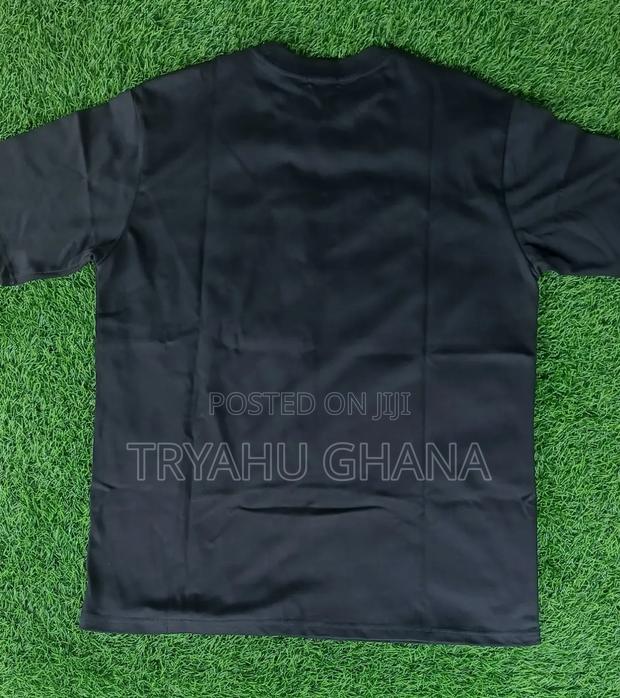 Affordable Black Balenciaga Top for Sale at Tryahu · Photo 2