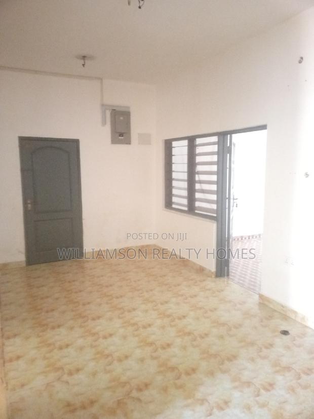 2bdrm Apartment in Hfc Estate Area, Spintex for rent · Photo 4