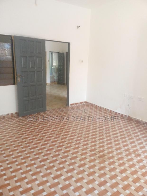 2bdrm Apartment in Hfc Estate Area, Spintex for rent · Photo 8