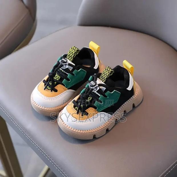 Children's New Casual Shoes · Photo 2