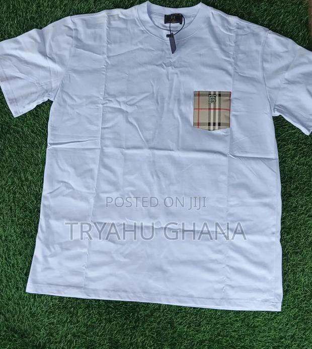 Grab Your Elegant Burberry Round-Neck Top Now at Tryahu · Photo 1
