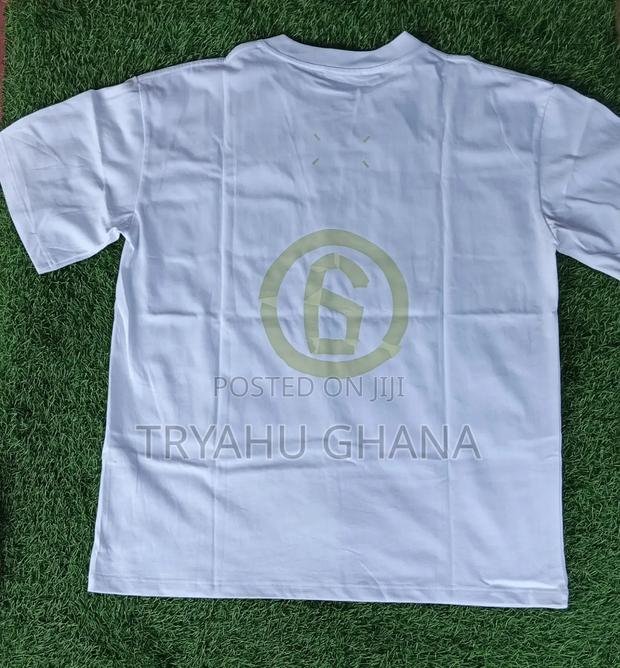 Shop Original Pure White Round-Neck Tops for Sale at Tryahu · Photo 2