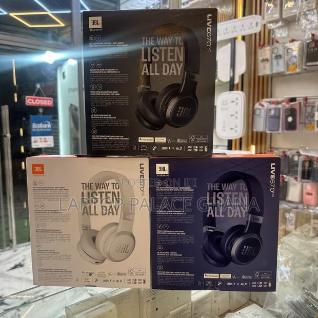 JBL Live 670nc - Wireless on-Ear Headphones · Photo 2