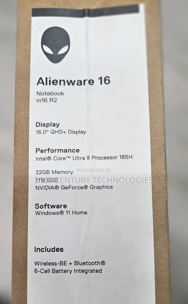 New Laptop Dell Alienware M16 R2 32GB SSD 1T · Photo 1