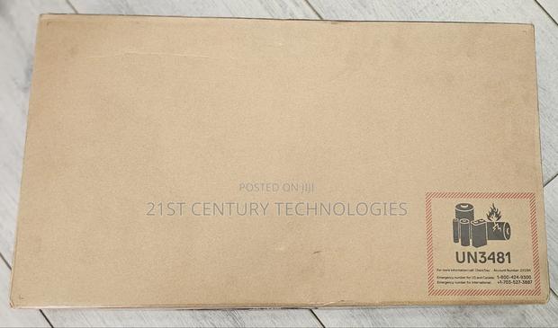 New Laptop Dell Alienware M16 R2 32GB SSD 1T · Photo 3