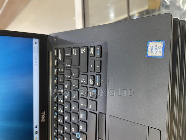 Laptop Dell Latitude 7490 8GB Intel Core I7 SSD 256GB · Photo 1