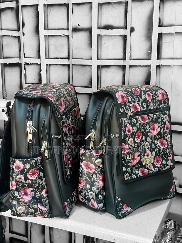 Durable Yet Stylish Backpack · Photo 2
