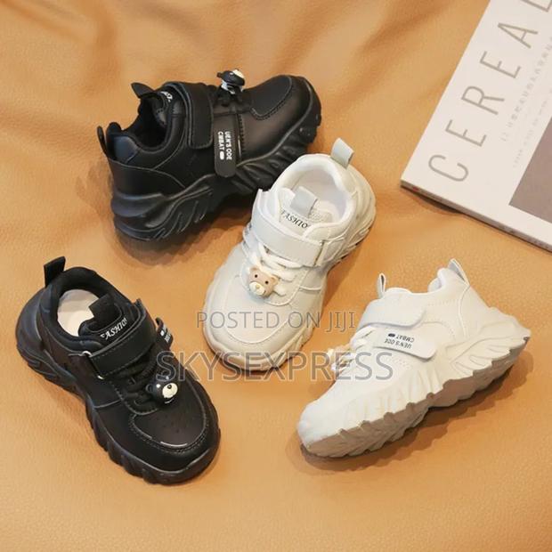 Sneakers for Boys and Girls · Photo 4