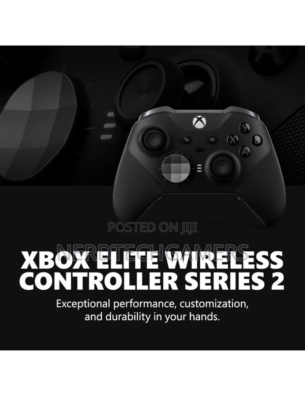 Xbox Elite Series 2 Core Wireless Gaming Controller – Black · Photo 3