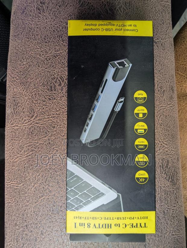 Type-C to HDTV 8 in 1 Dongle · Photo 1
