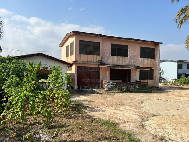 7bdrm House in Teshie-Nungua Estate, Accra Metropolitan for sale · Photo 6