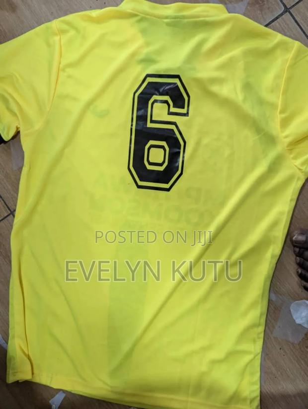 Jersey Customization · Photo 2