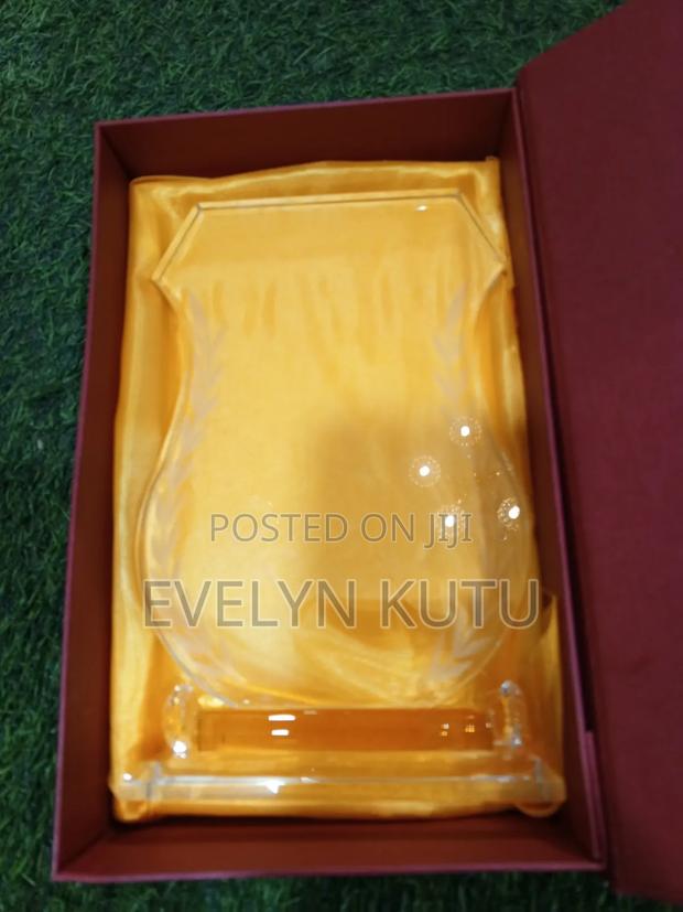 Quality Plaques · Photo 3