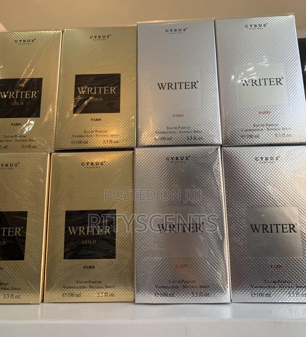 Writer Perfume · Photo 1