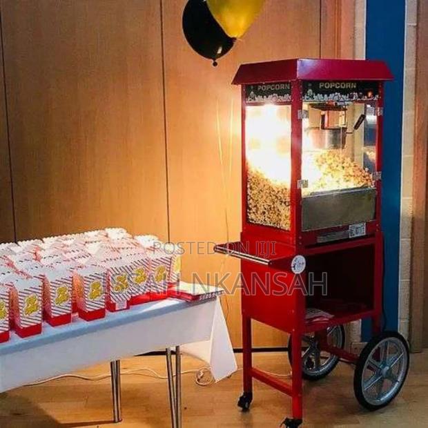 Popcorn Machine With Wheels · Photo 1