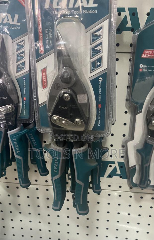 TOTAL Aviation Snip (Cutter) · Photo 1