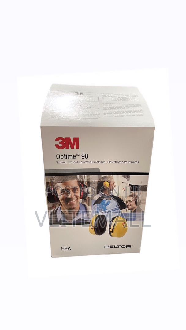 3M Ear Protector · Photo 2