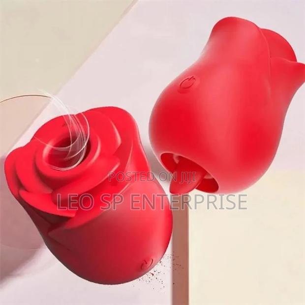 Rose 2 in 1 Licker and Sucker · Photo 3