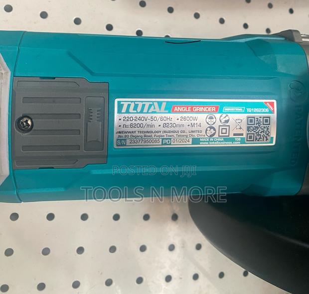 TOTAL Angle Grinder 2600W · Photo 2